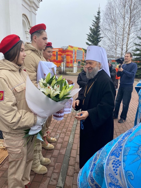 7 апреля православные отмечают Благовещение Пресвятой Богородицы. Согласно писанию в этот день Деве Марии Архангел Гавриил принёс благую весть, что именно ей предстоит стать матерью сына Божия – Спасителя мира..