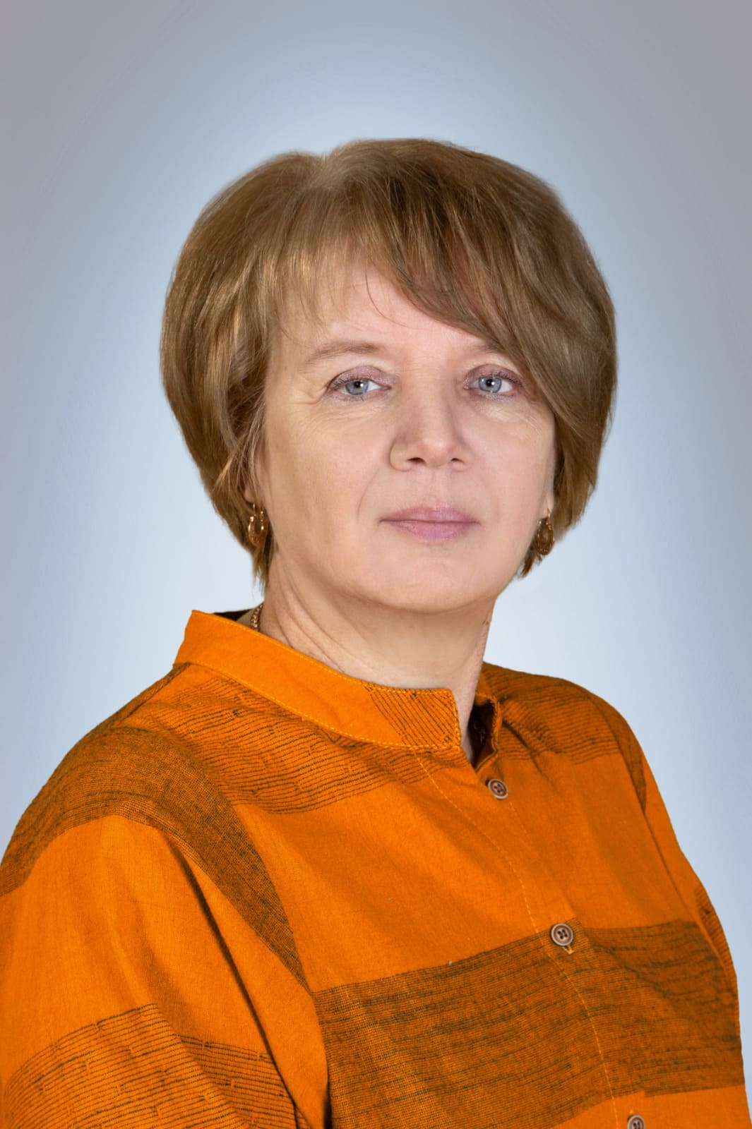 Бокова Елена Борисовна.