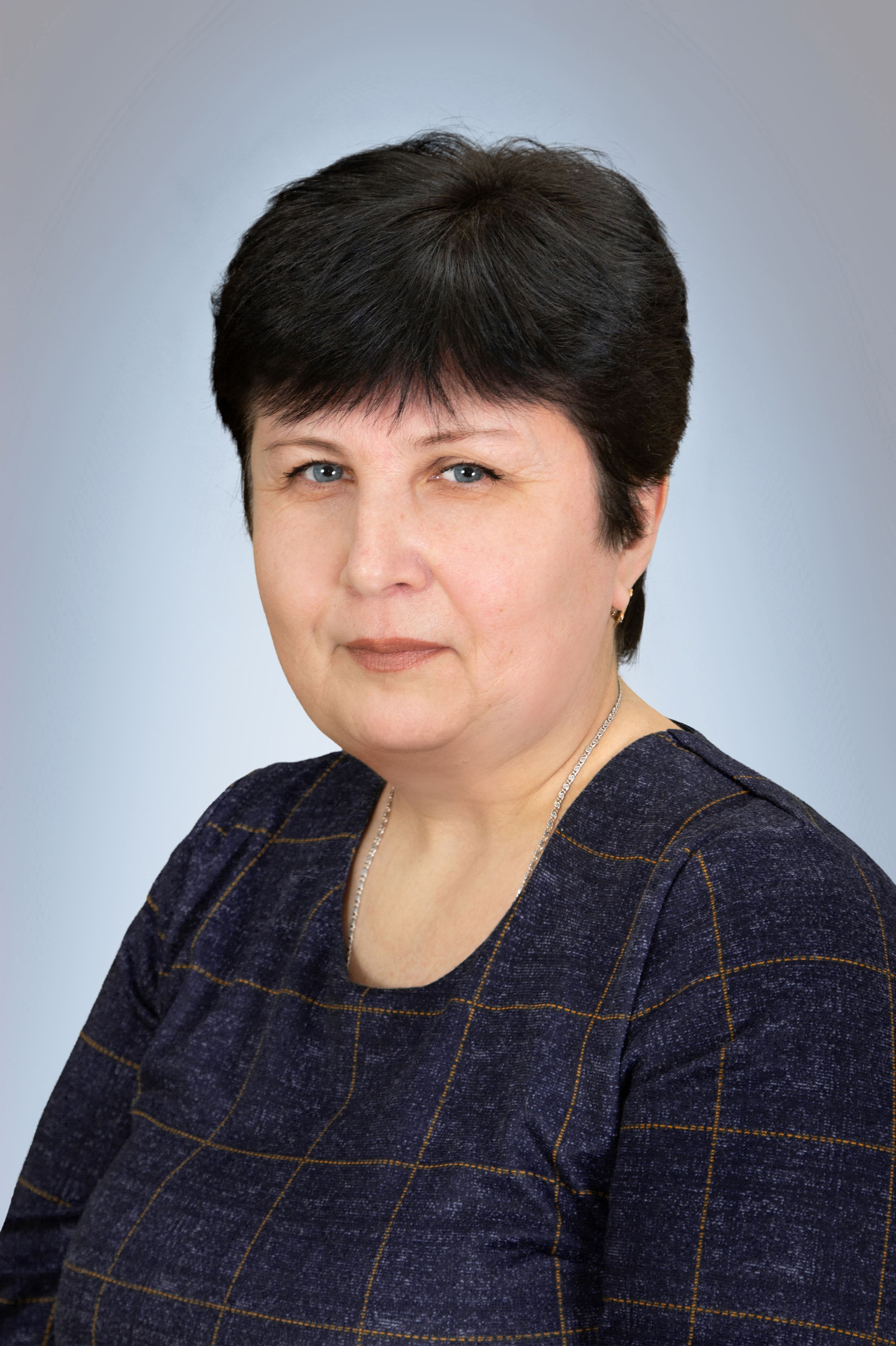 Чарина Наталья Ивановна.